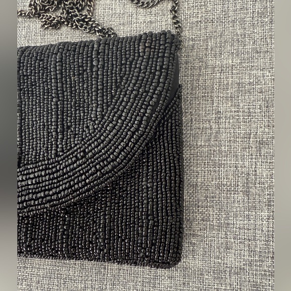 Black canvas beaded clutch - Picture 4 of 10